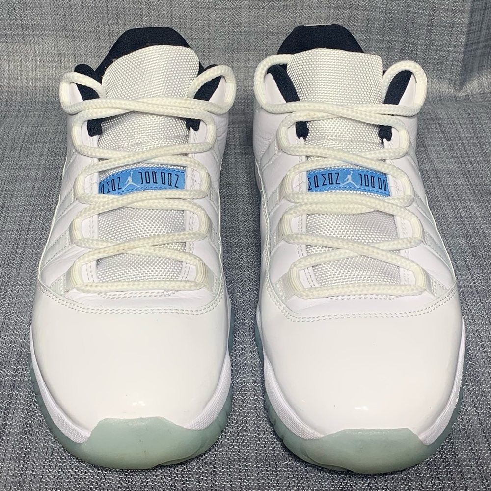 Men’s Jordan 11 Retro Low Legend Blue AV2187-117 Size 8